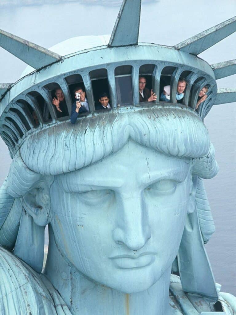 Tour to the 👑 Crown of the Statue of Liberty