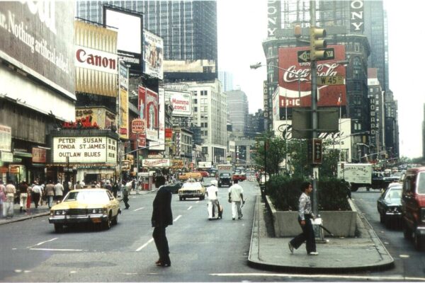 The "Hum" Installation in Times Square, New York