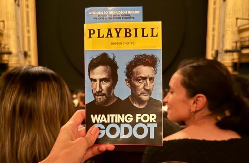 Keanu Reeves Makes His Broadway Debut in "Waiting for Godot"
