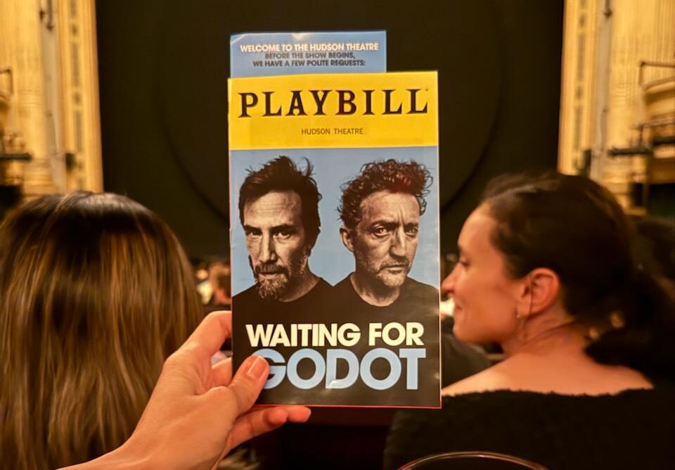 Keanu Reeves Makes His Broadway Debut in "Waiting for Godot"