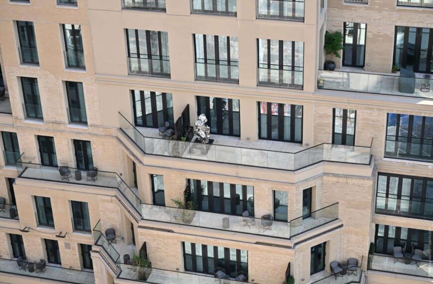 A Sculpture on a Residential Balcony in New York