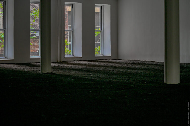 The Earth Room, New York