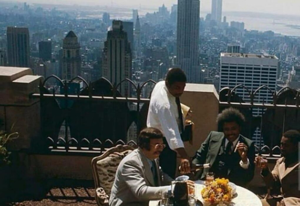 The History of New York in Photos: Don King at Top of the Rock, 1975