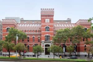 Tour of the Park Avenue Armory in New York