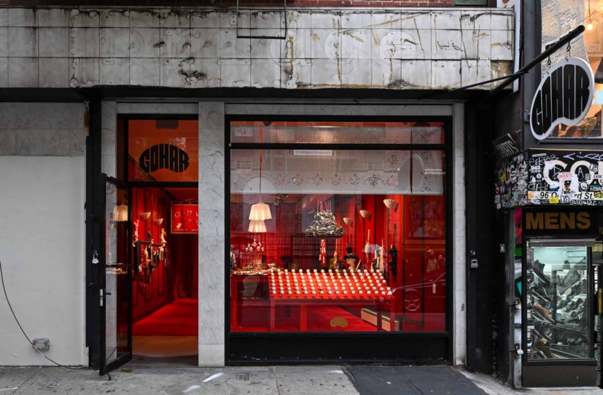 Gohar World: A Store Where Cheese and Baguettes Turn Out to Be Candles