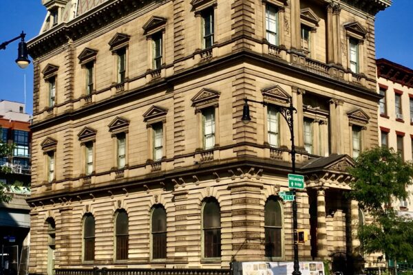 Williamsburg Art & Historical Center in New York