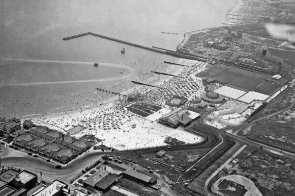 Photo: Brighton Beach a Hundred Years Ago, 1925
