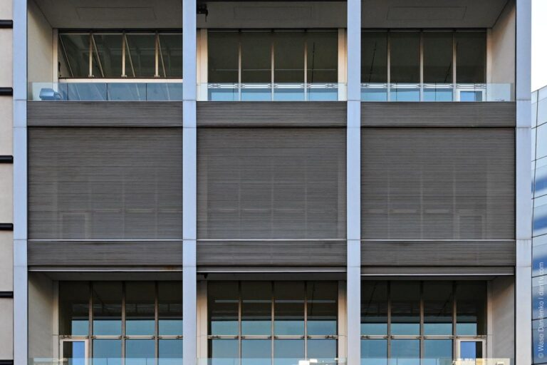 Shutter Houses in New York
