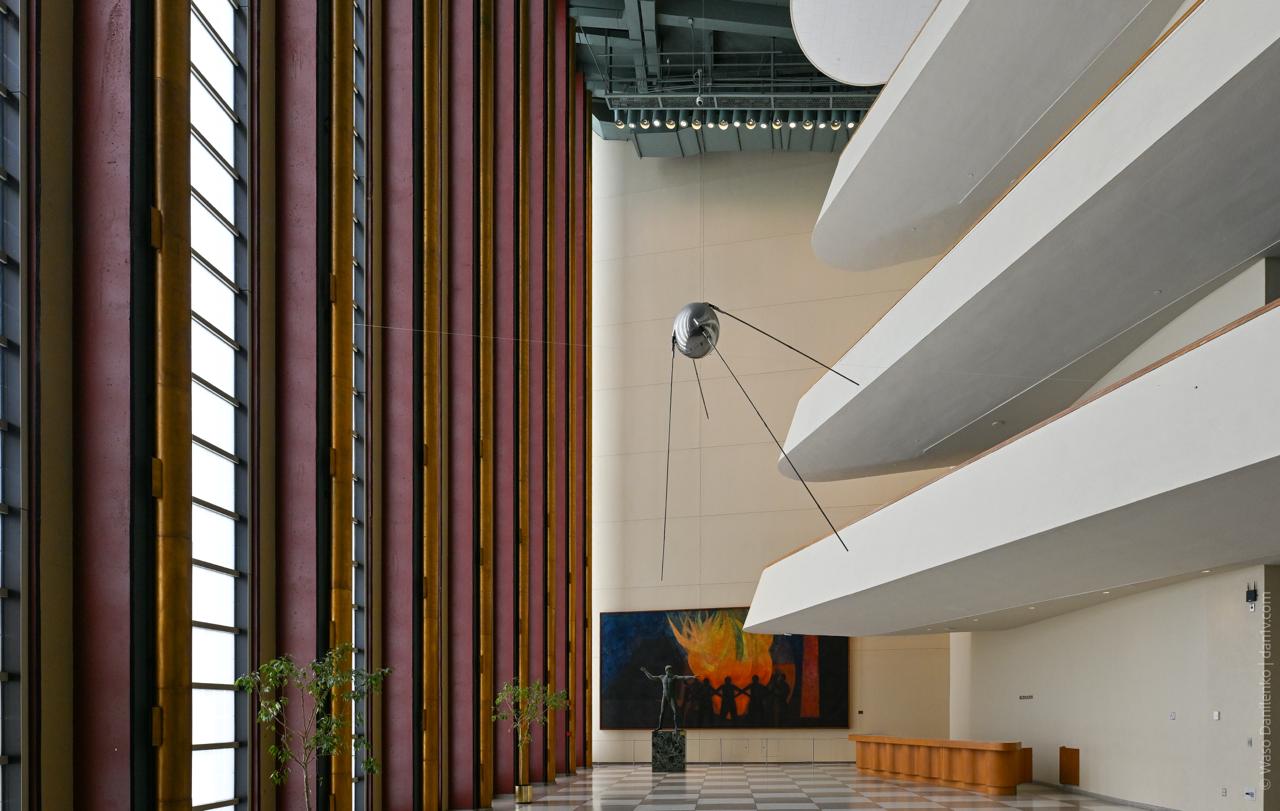 Sputnik in the UN Lobby