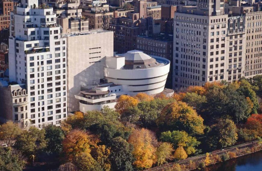 Photo: The Solomon R. Guggenheim Museum in Autumn