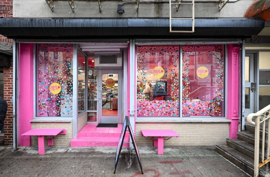 Pavlo Mochi New York City