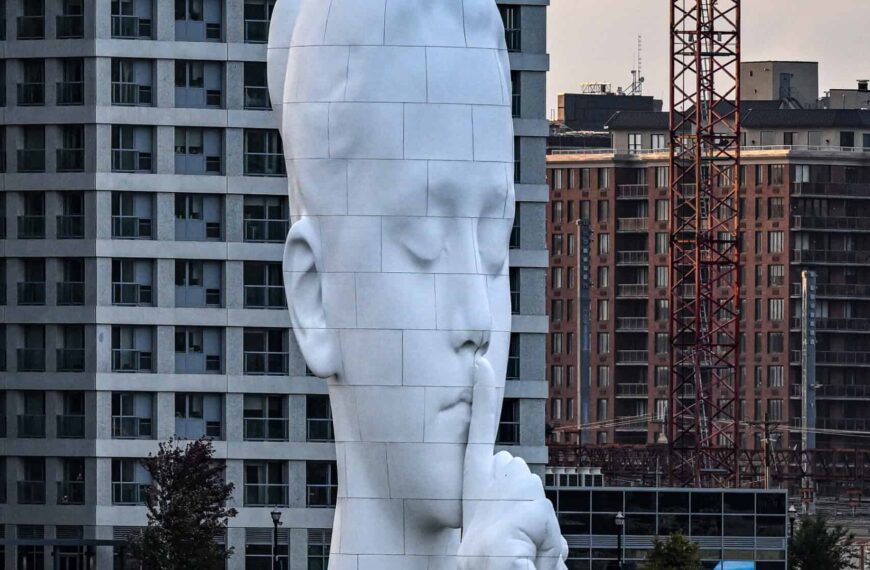 Water’s Soul by Jaume Plensa