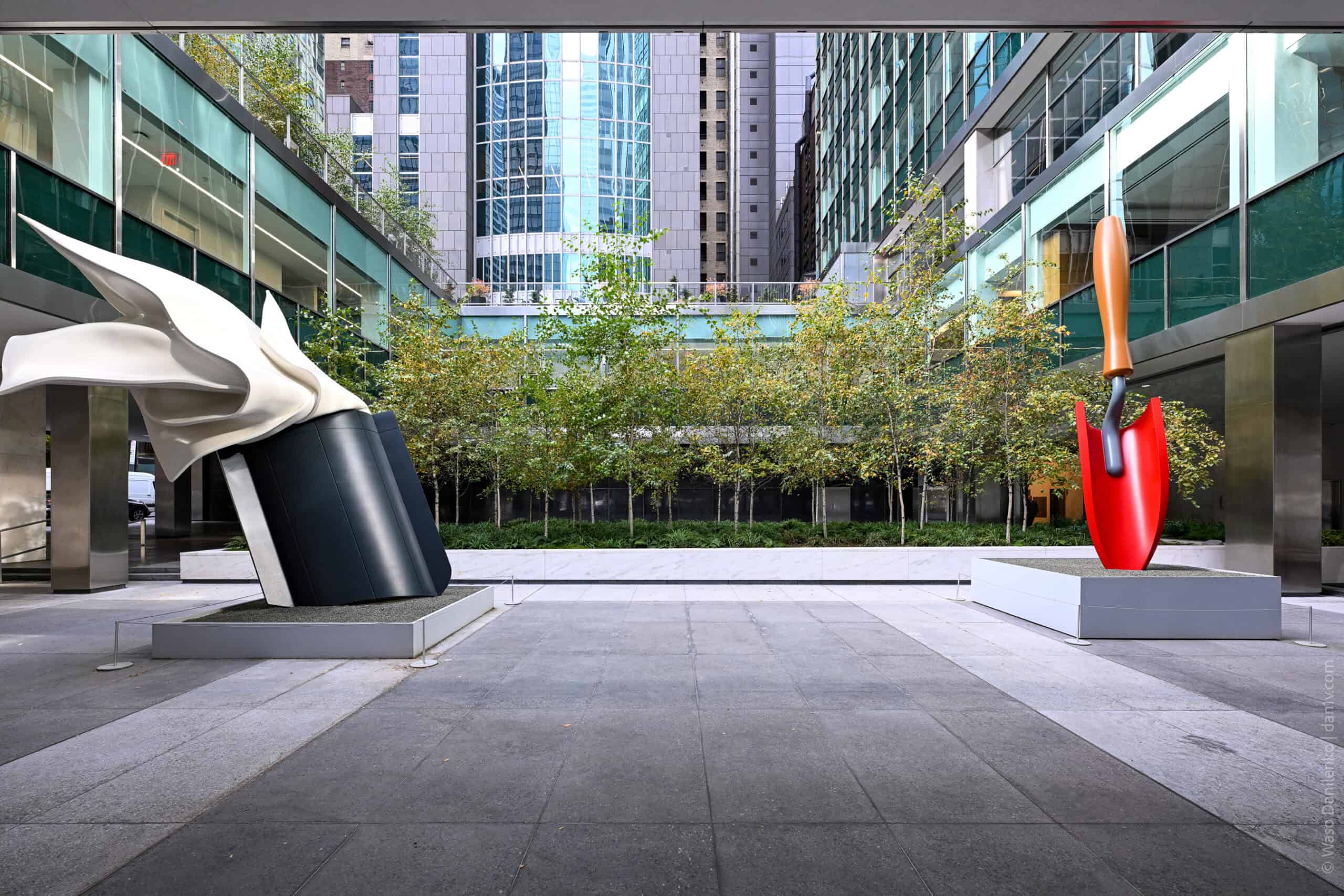 Plantoir Red in New York