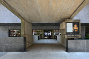 Botero in New York Exhibition at Sotheby’s Headquarters